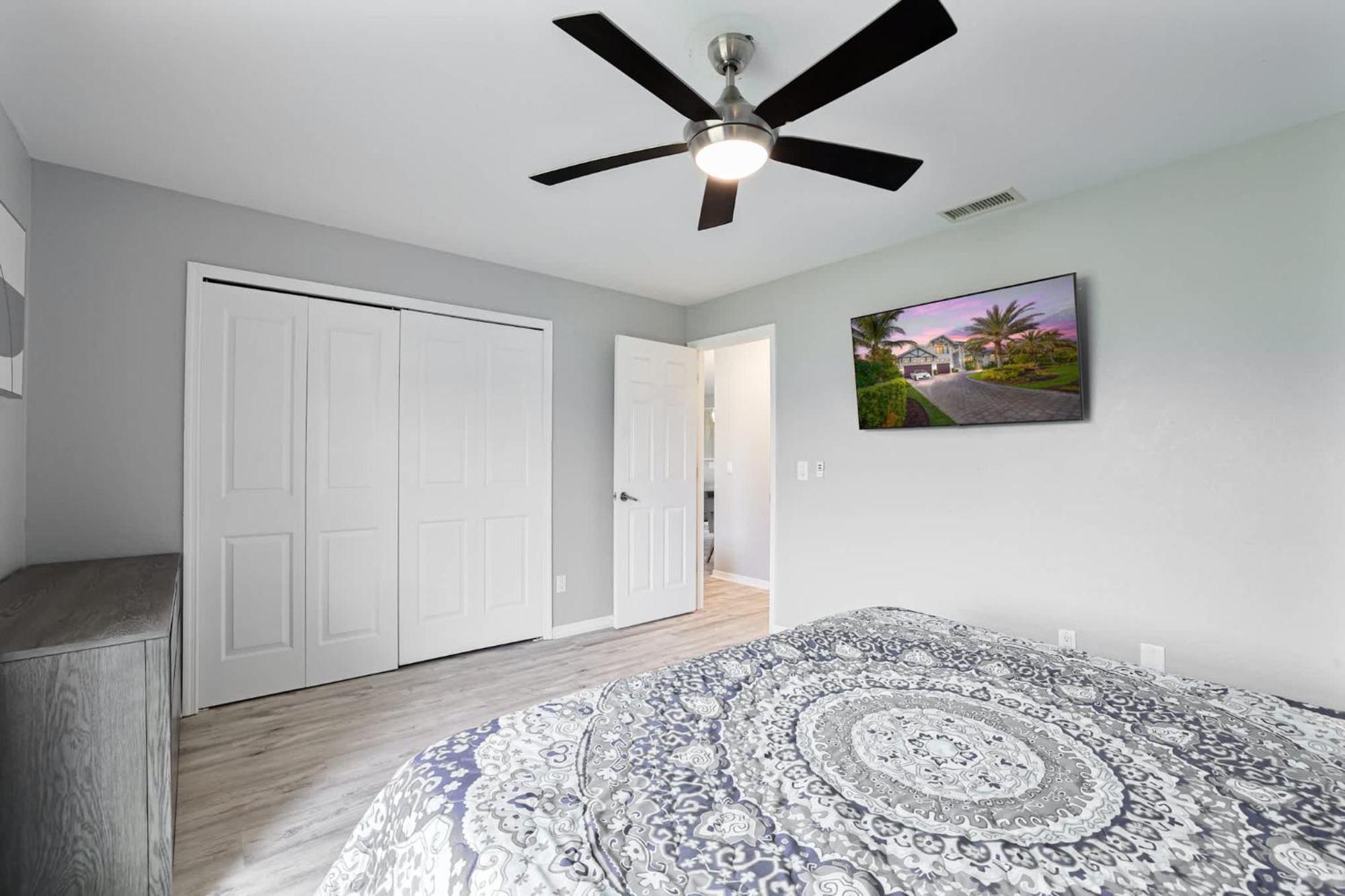 Endless Summer Retreat Jacuzzi 3Kingbed Airhockey Cape Coral Bagian luar foto